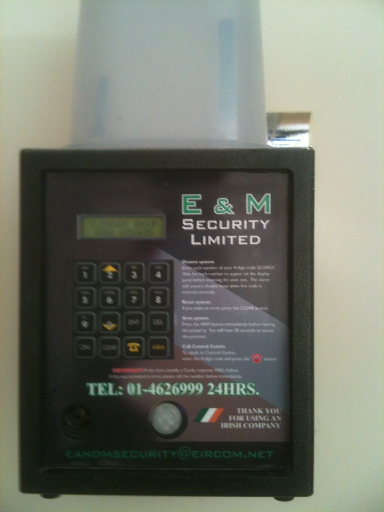 E&M Alarm Pro